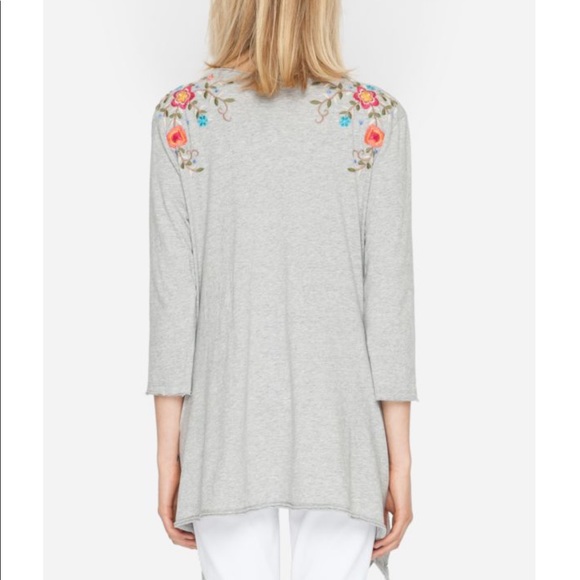 Johnny Was Tuscany 3/4 Sleeve Trapeze Tee - Picture 4 of 16